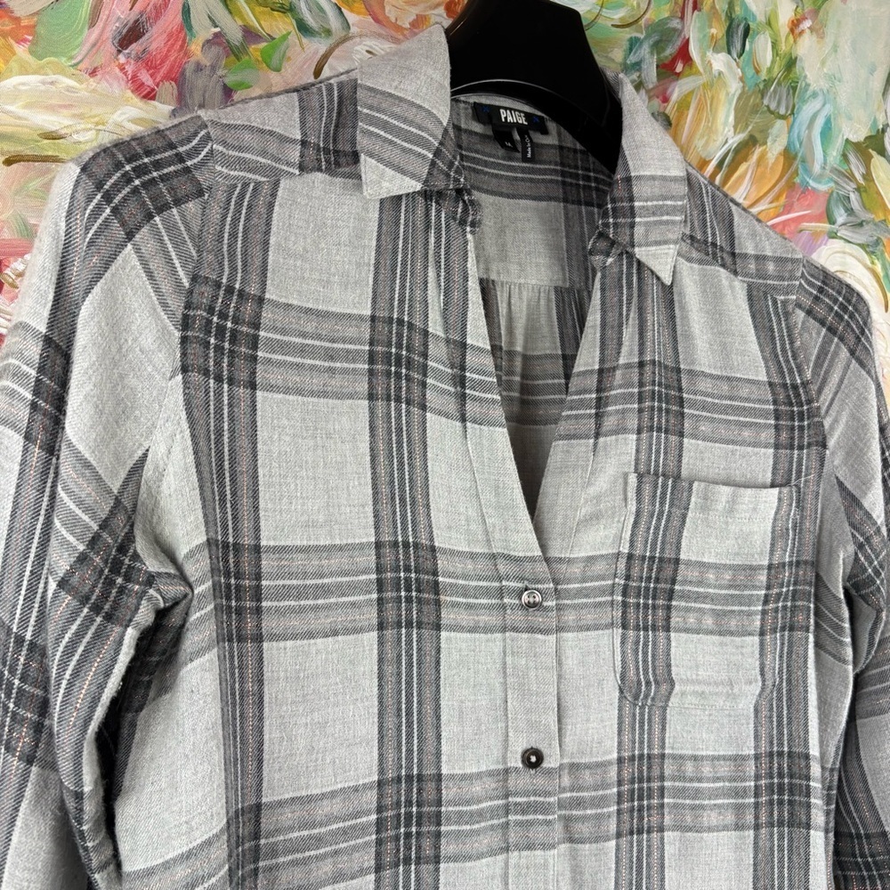 PAIGE Gray Plaid Buttonless Shirt Blouse Size M - Picture 6 of 12